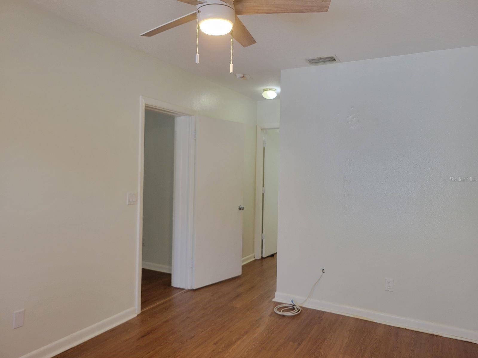 Image 13 of 30 For 3024 Clifton Terrace