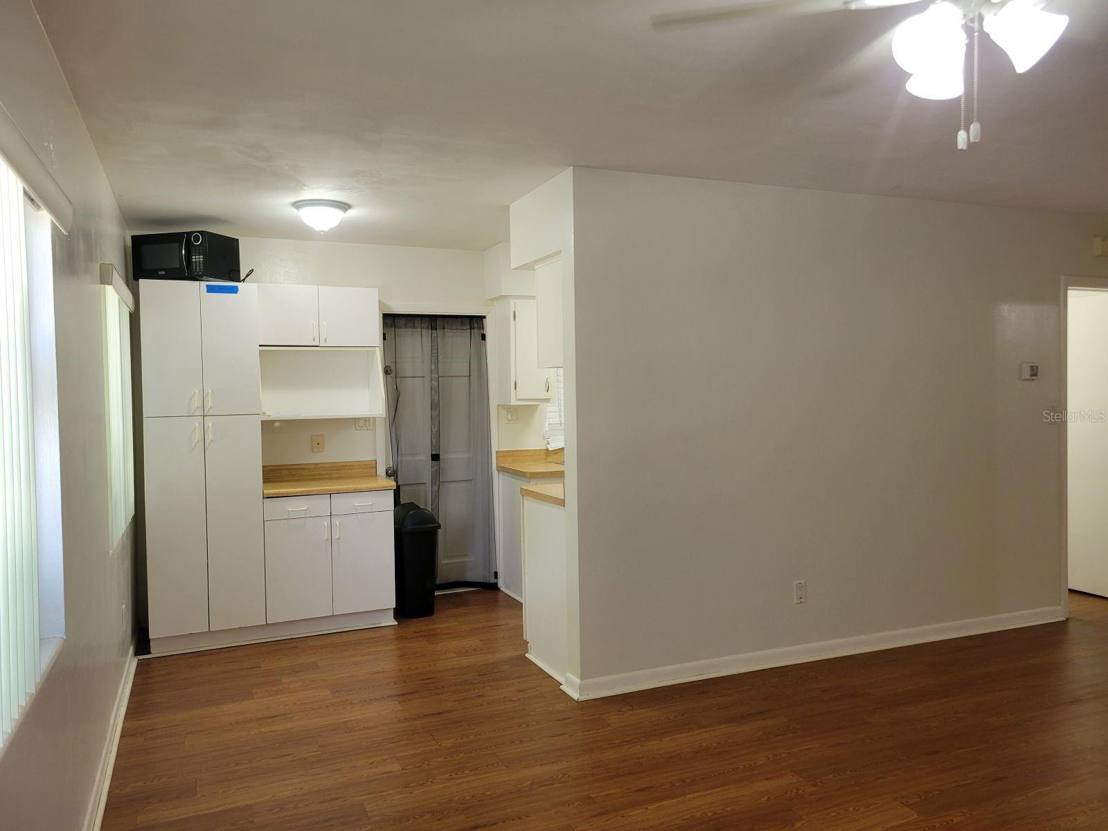 Image 4 of 30 For 3024 Clifton Terrace