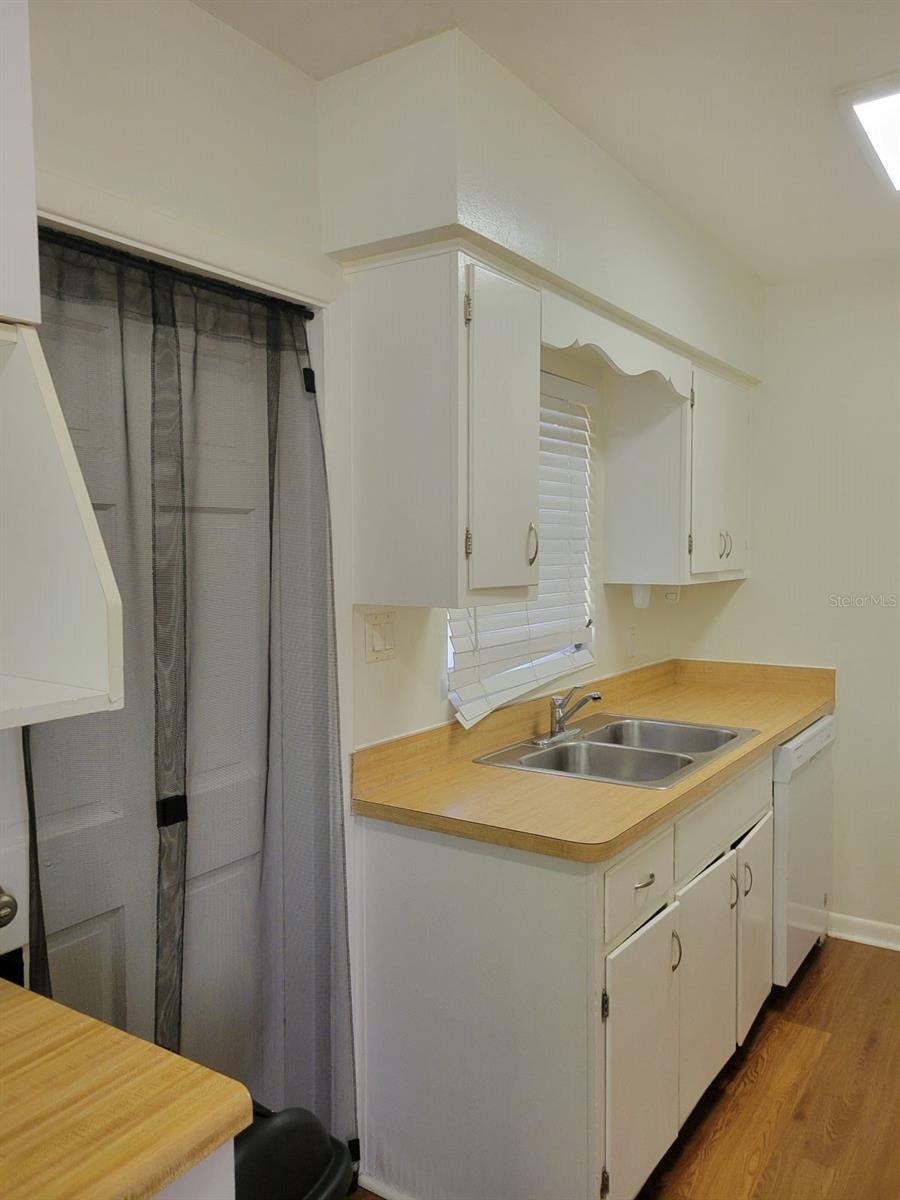 Image 9 of 30 For 3024 Clifton Terrace