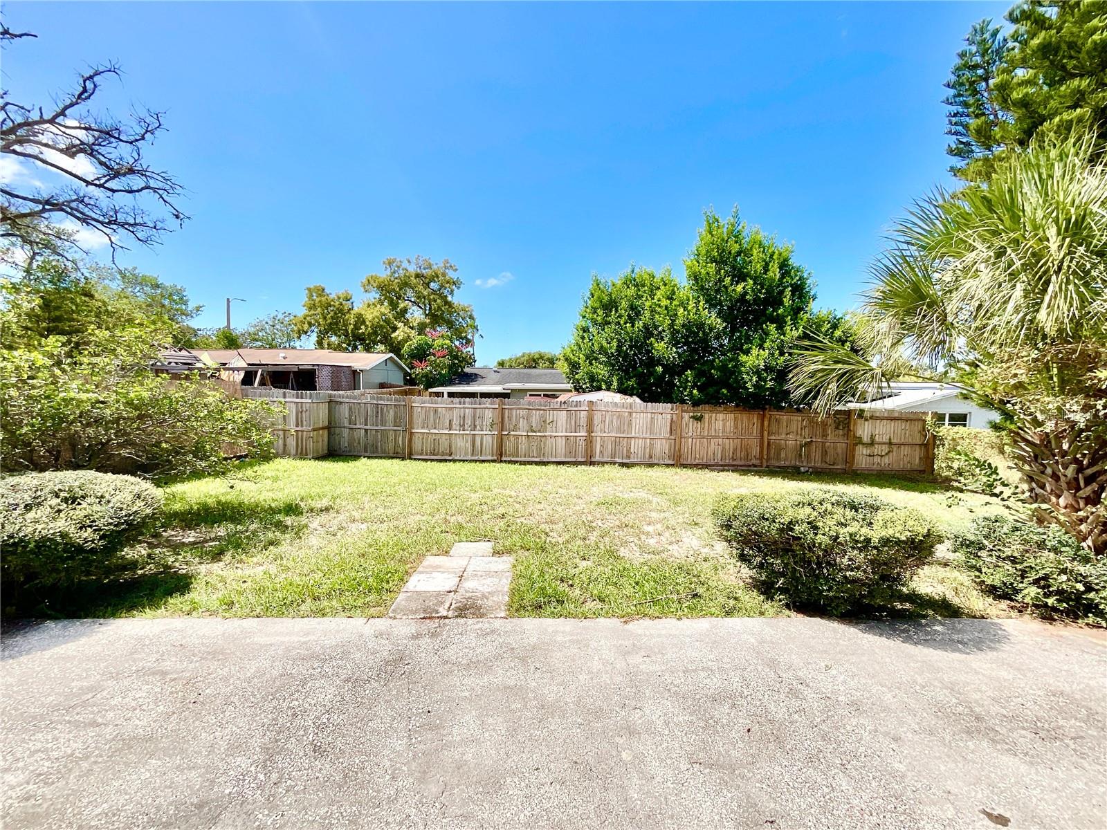 Image 13 of 16 For 9715 Gray Fox Lane