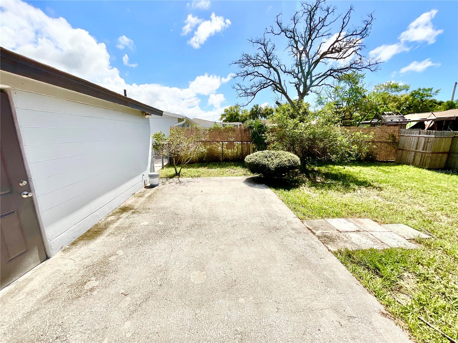 Image 14 of 16 For 9715 Gray Fox Lane
