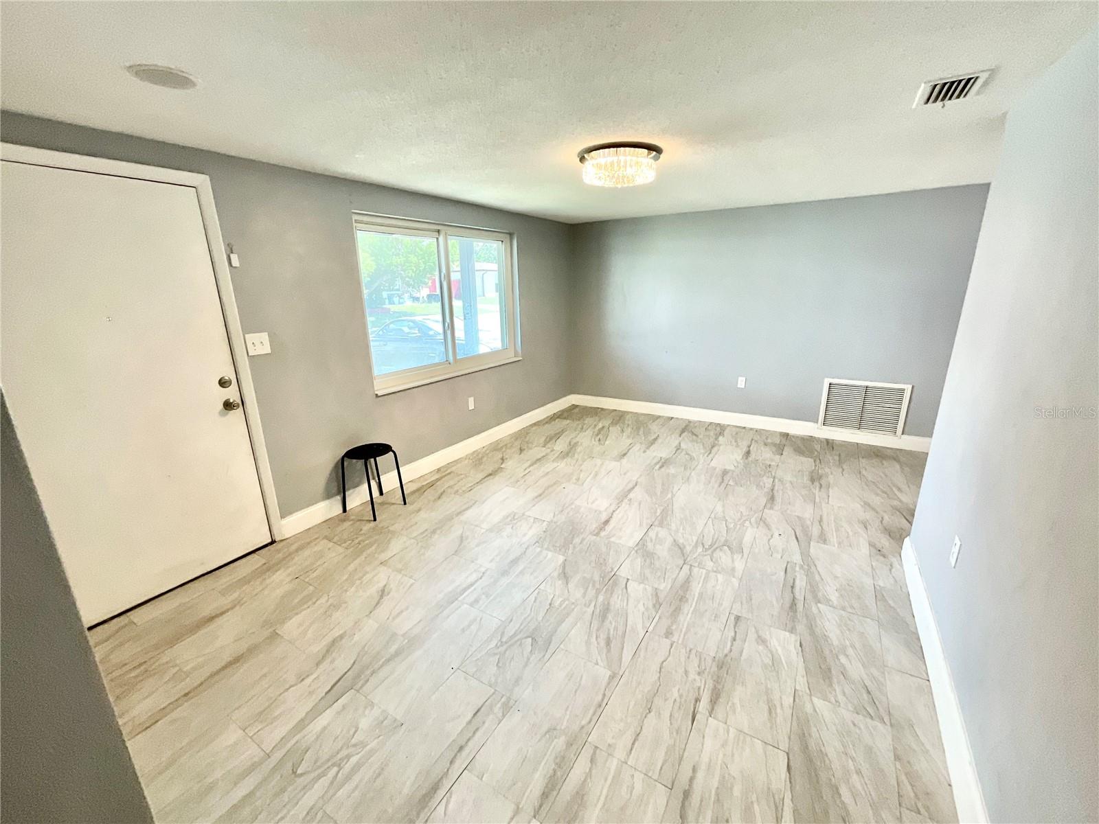 Image 9 of 16 For 9715 Gray Fox Lane