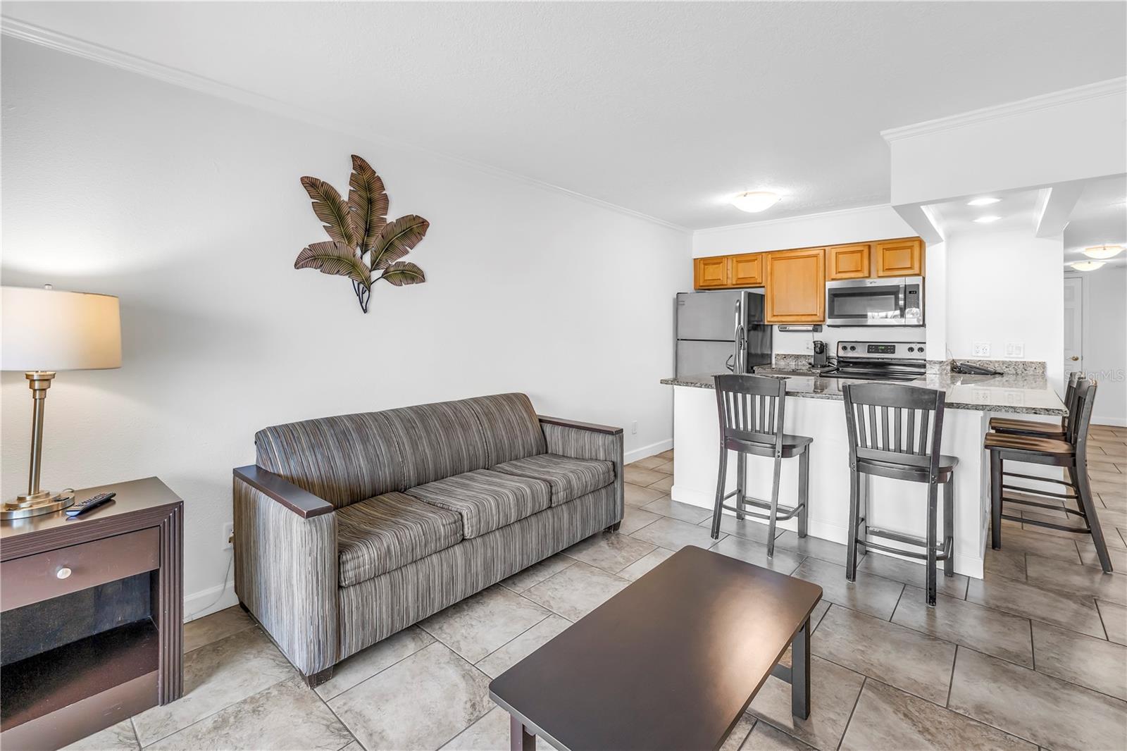 Image 18 of 40 For 2506 Rocky Point Drive 272