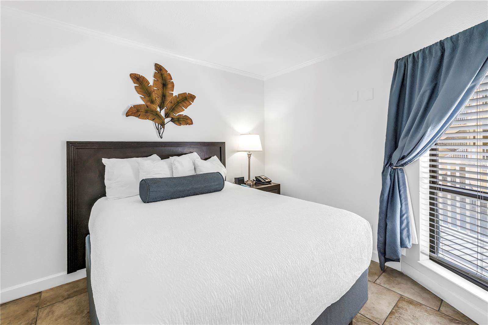 Image 19 of 40 For 2506 Rocky Point Drive 272