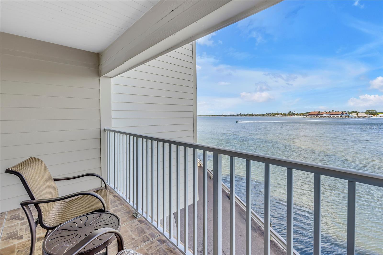 Image 22 of 40 For 2506 Rocky Point Drive 272