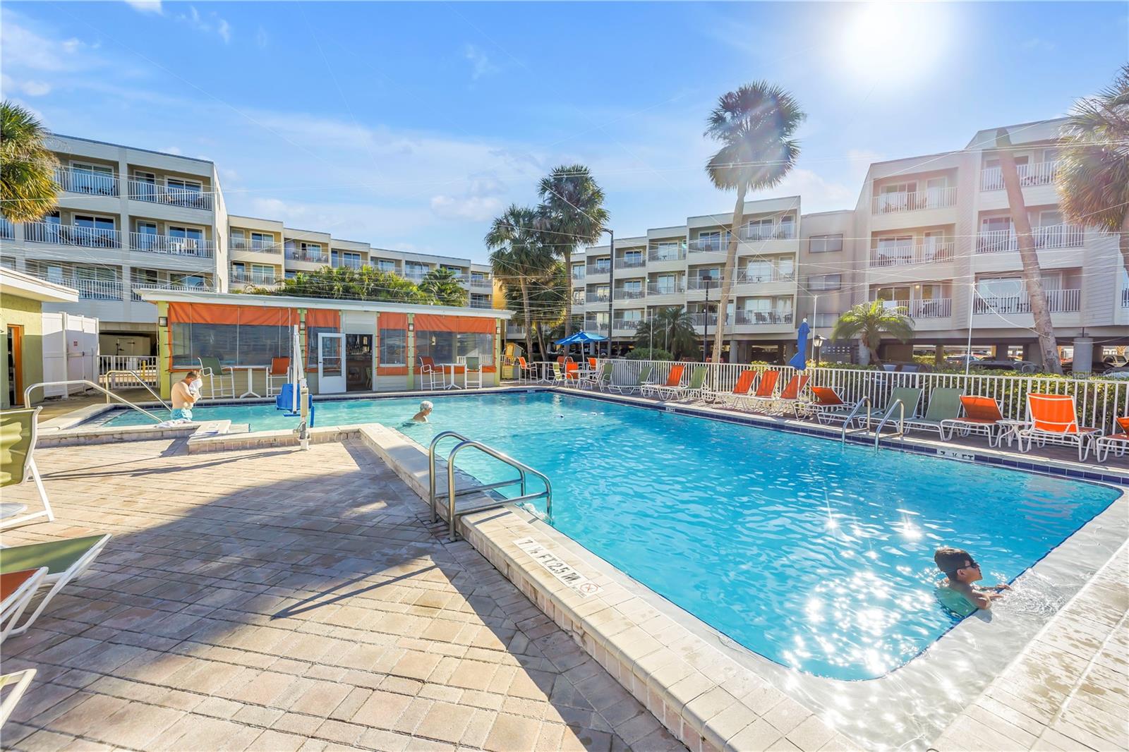 Image 29 of 40 For 2506 Rocky Point Drive 272