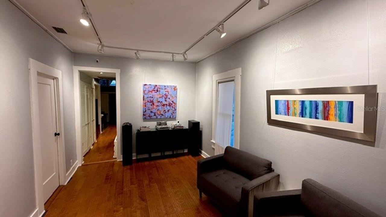 Image 4 of 20 For 1923 6th Avenue