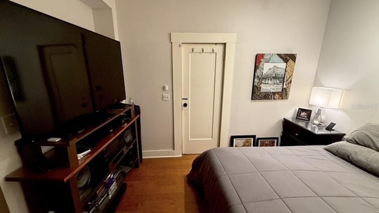 Image 8 of 20 For 1923 6th Avenue