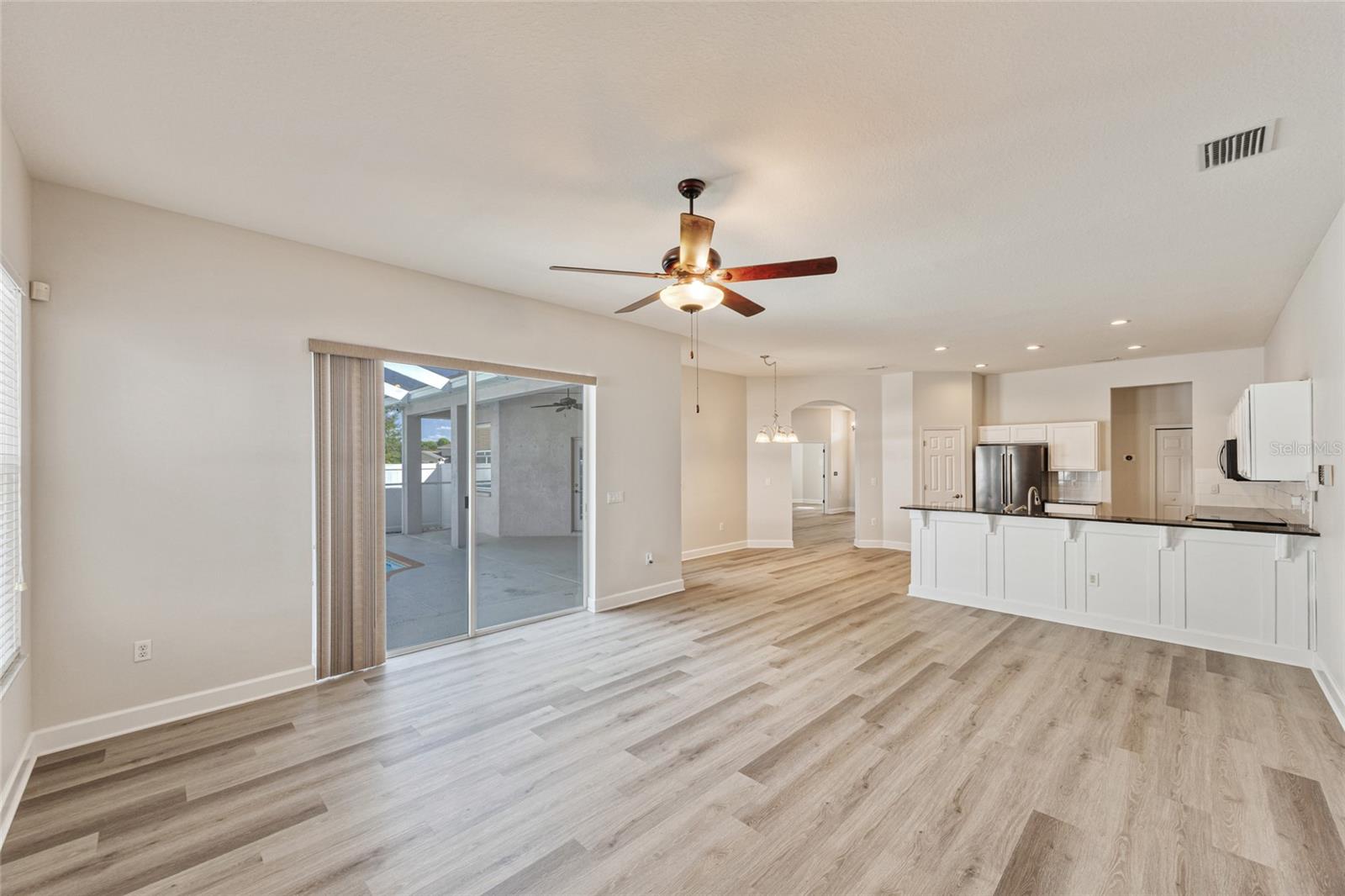 Image 13 of 40 For 4925 Brightstone Place