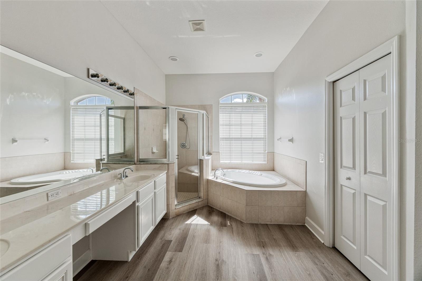 Image 18 of 40 For 4925 Brightstone Place