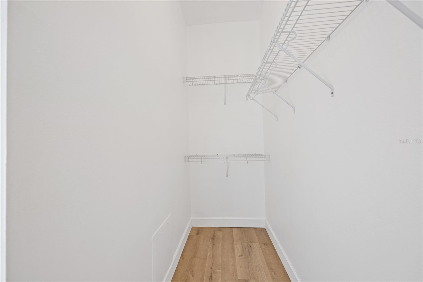 Image 19 of 40 For 4925 Brightstone Place