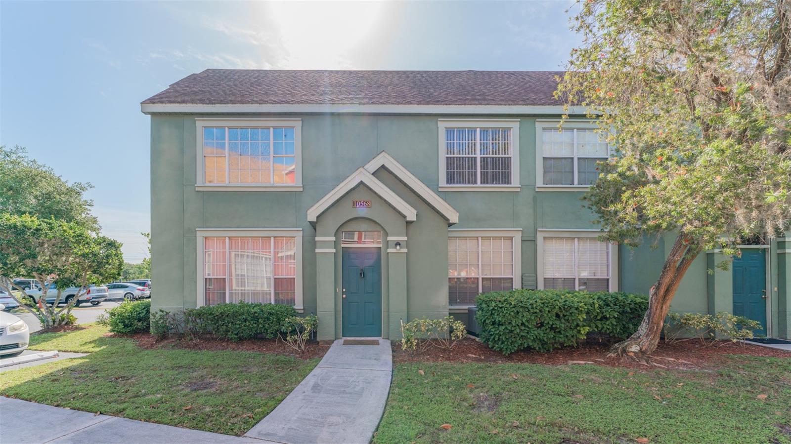 Details for 10568 Windsor Lake Court, TAMPA, FL 33626