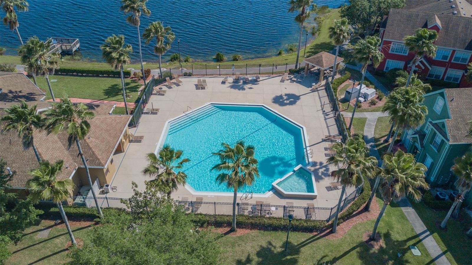 Image 31 of 32 For 10568 Windsor Lake Court