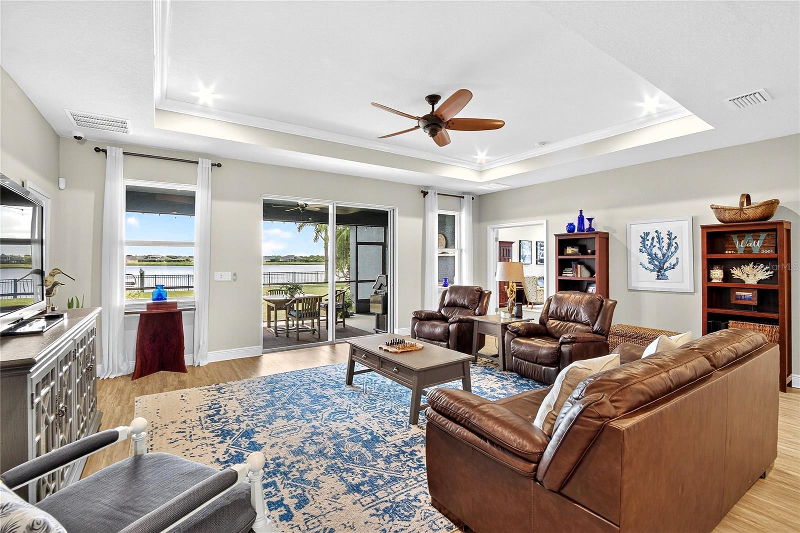 Image 14 of 51 For 11321 Lake Lucaya Drive