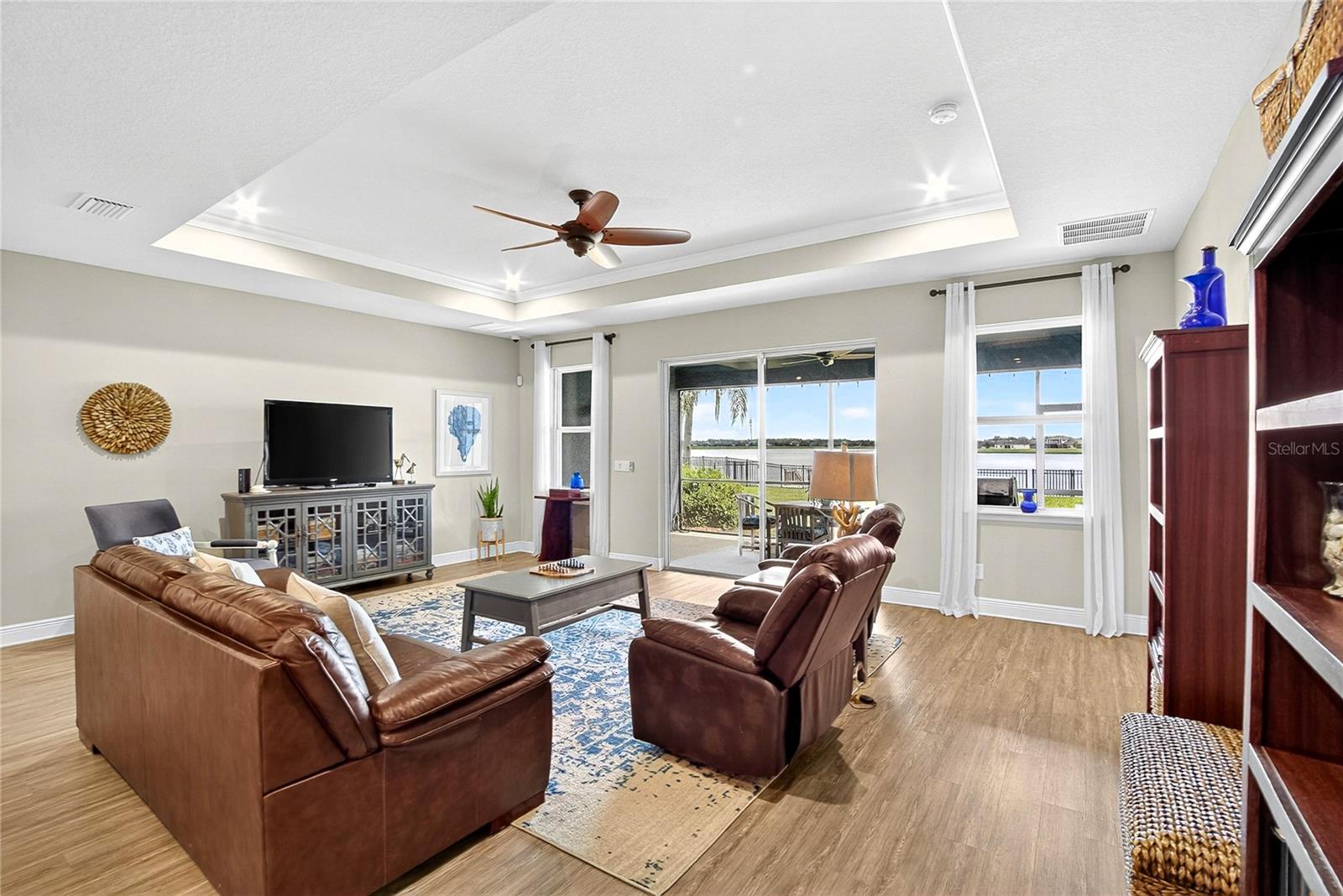 Image 15 of 51 For 11321 Lake Lucaya Drive