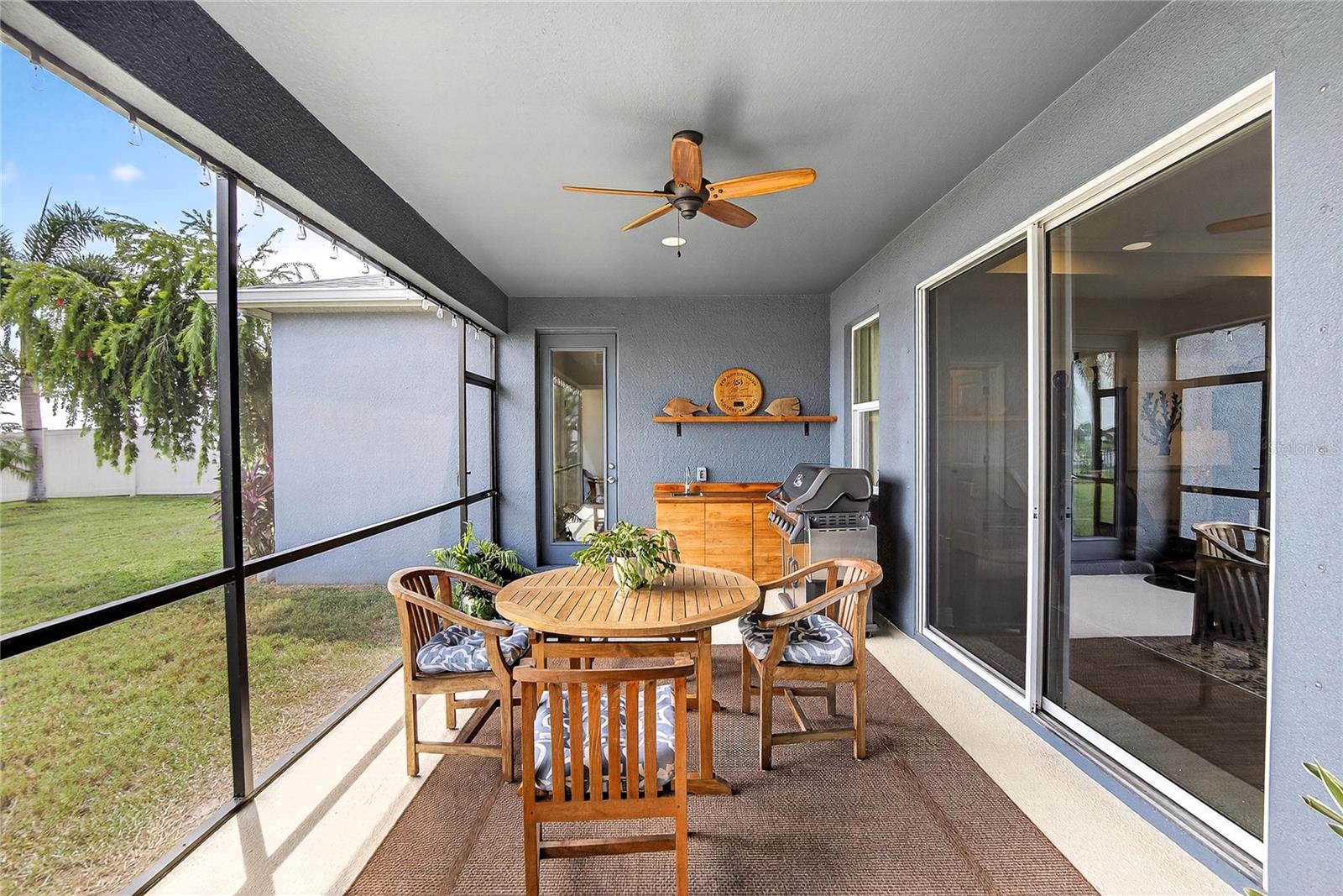 Image 18 of 51 For 11321 Lake Lucaya Drive