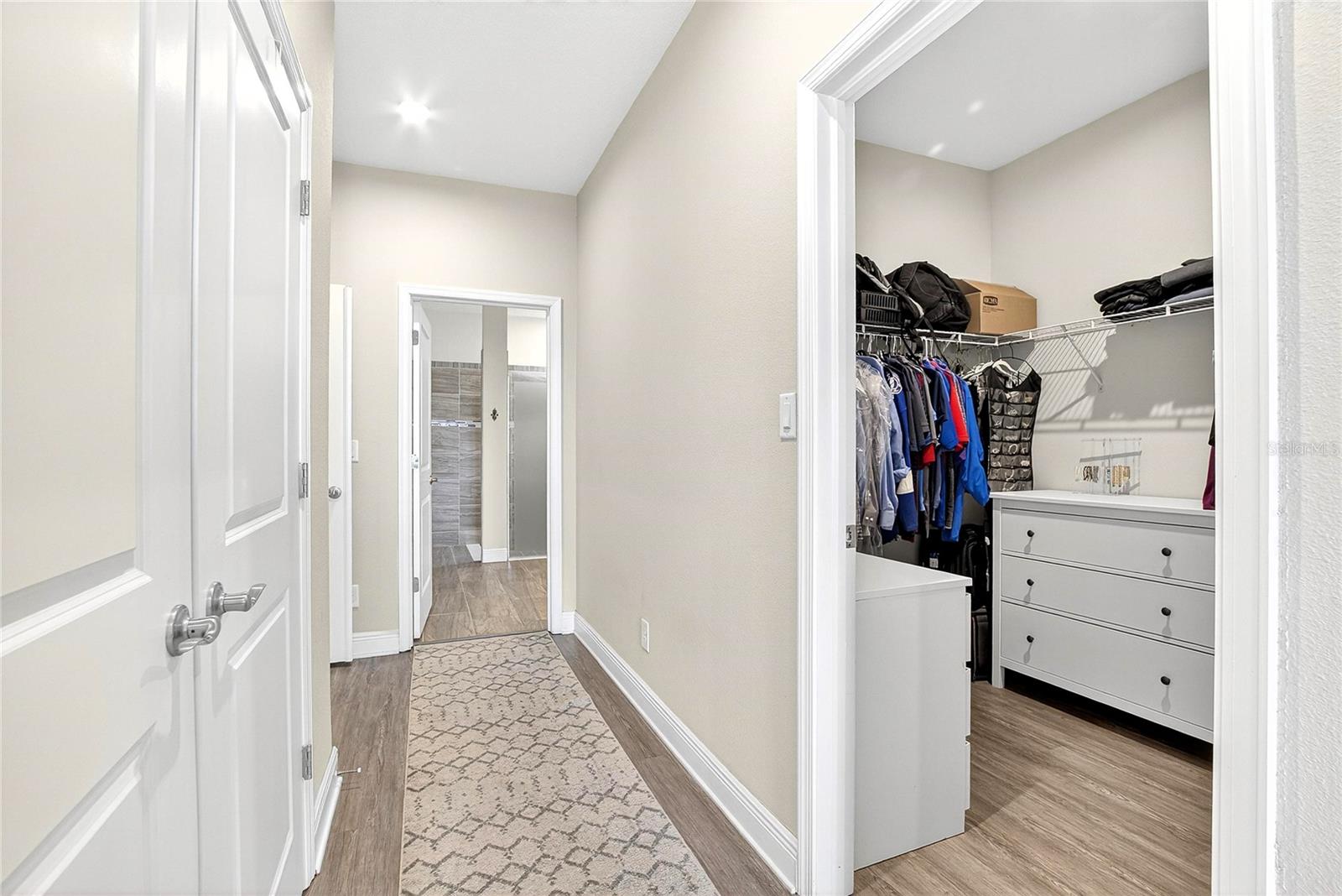 Image 21 of 51 For 11321 Lake Lucaya Drive