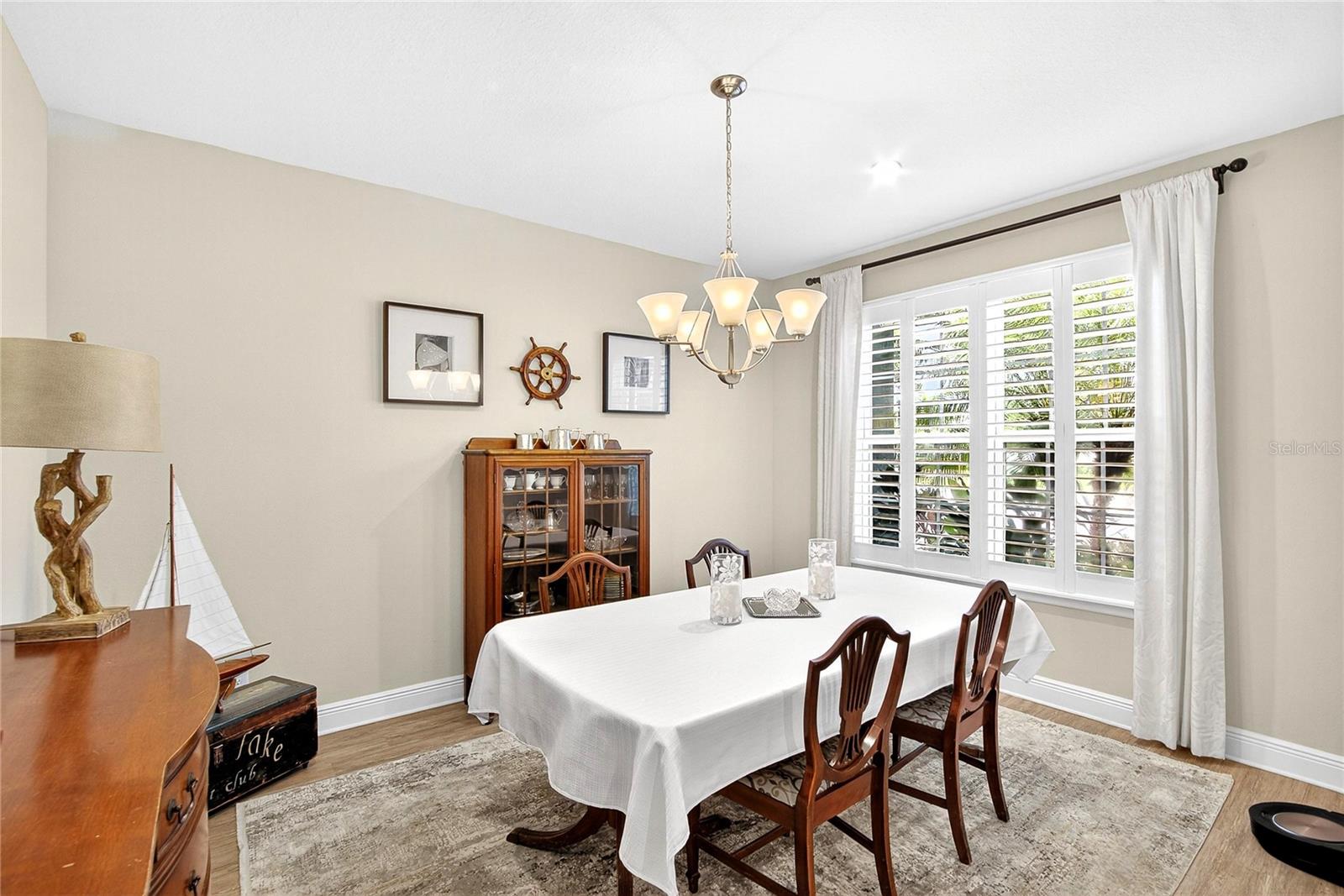 Image 6 of 51 For 11321 Lake Lucaya Drive