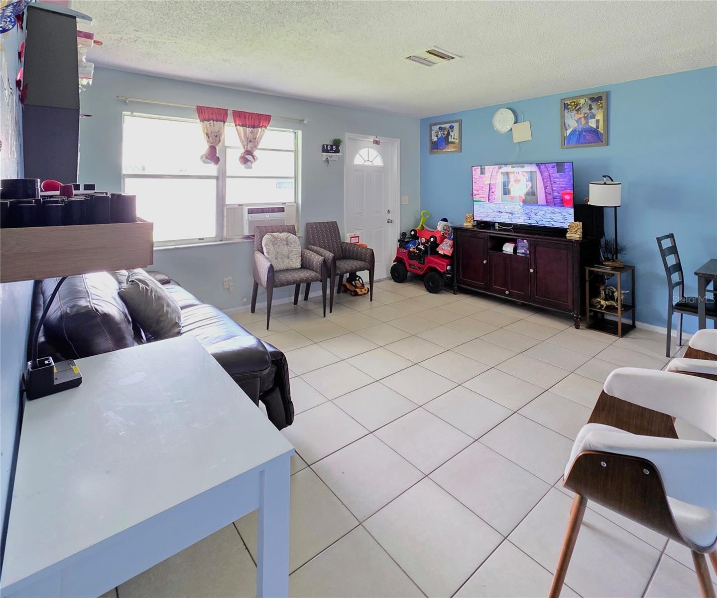 Image 4 of 20 For 5462-5464 Tenth Avenue