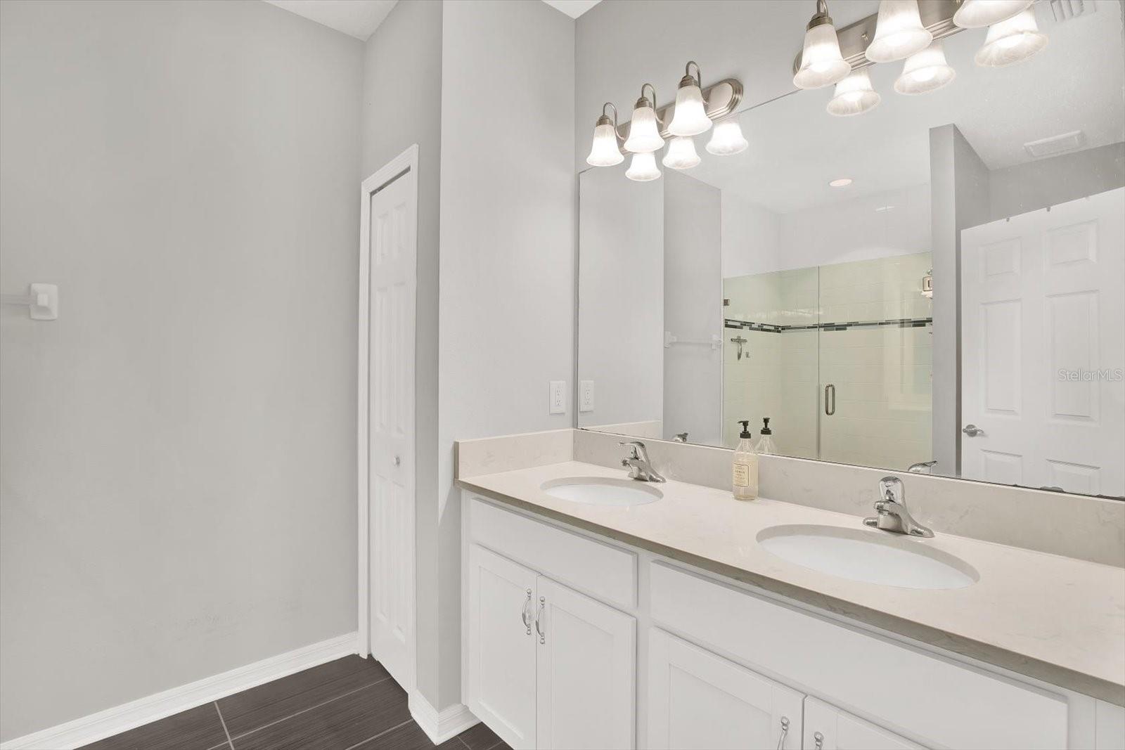 Image 25 of 53 For 30256 Southwell Lane