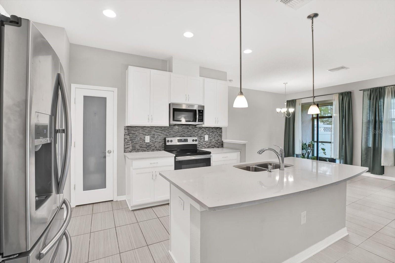 Image 5 of 53 For 30256 Southwell Lane