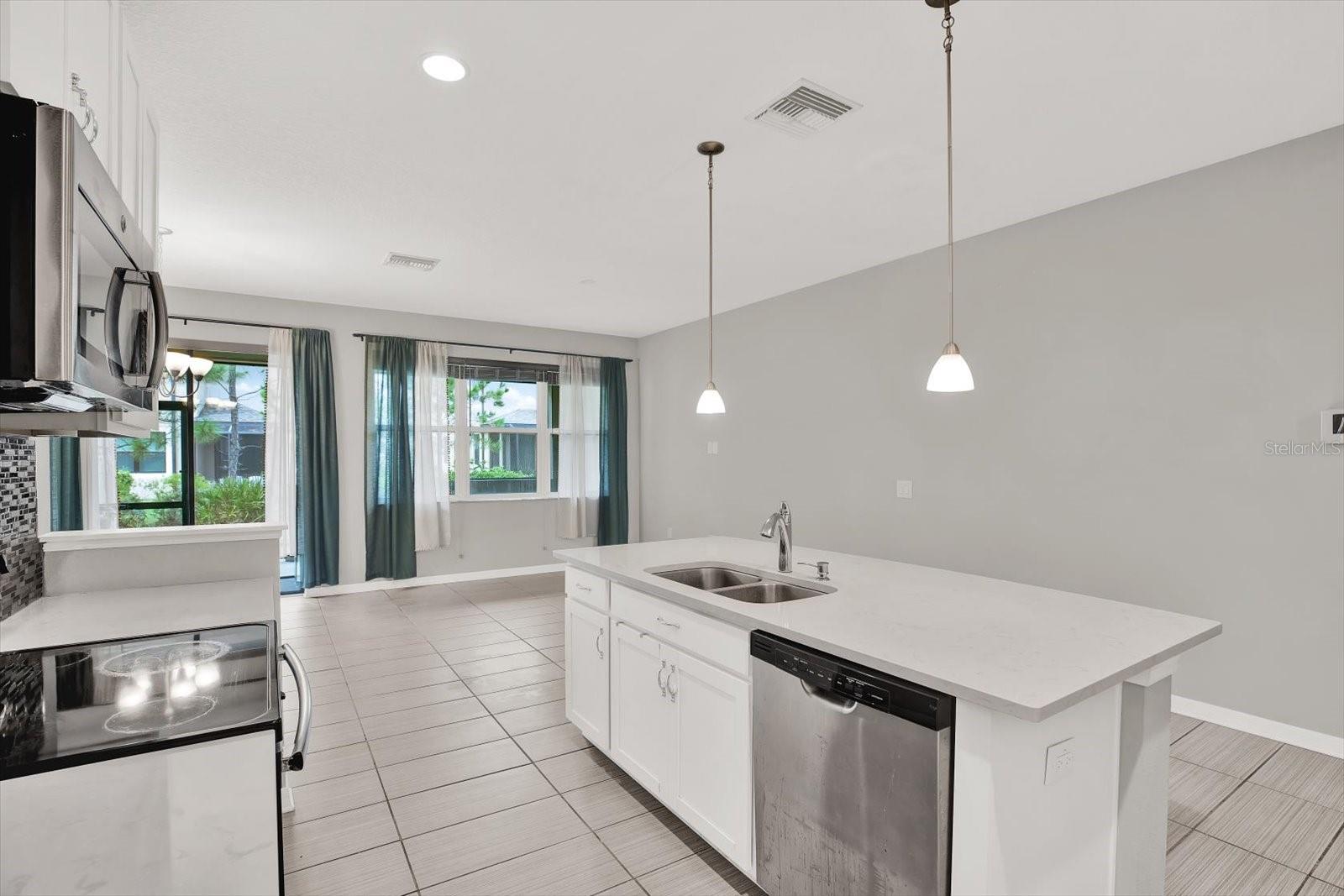 Image 8 of 53 For 30256 Southwell Lane