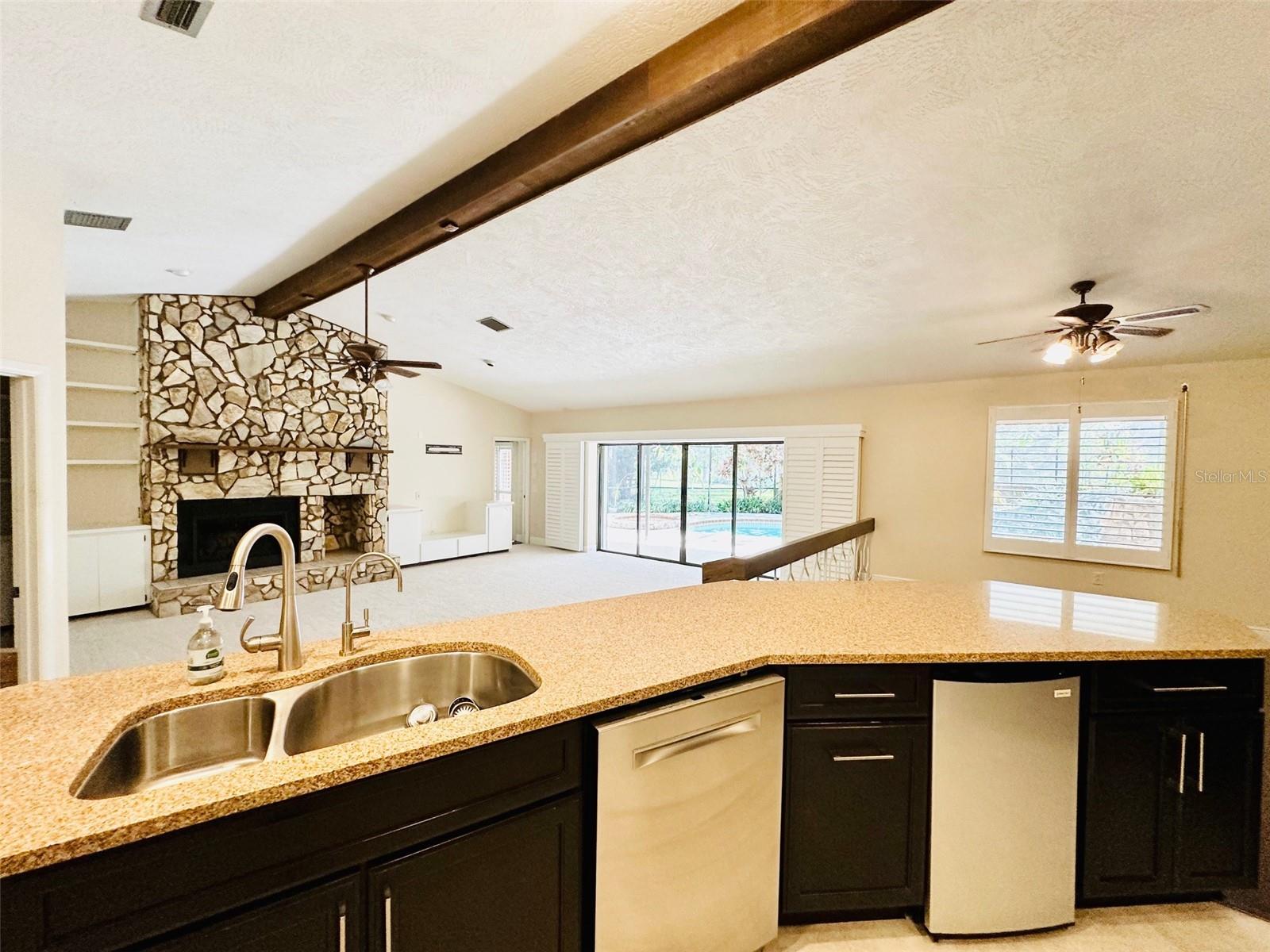 Image 7 of 31 For 3015 Tall Pine Drive