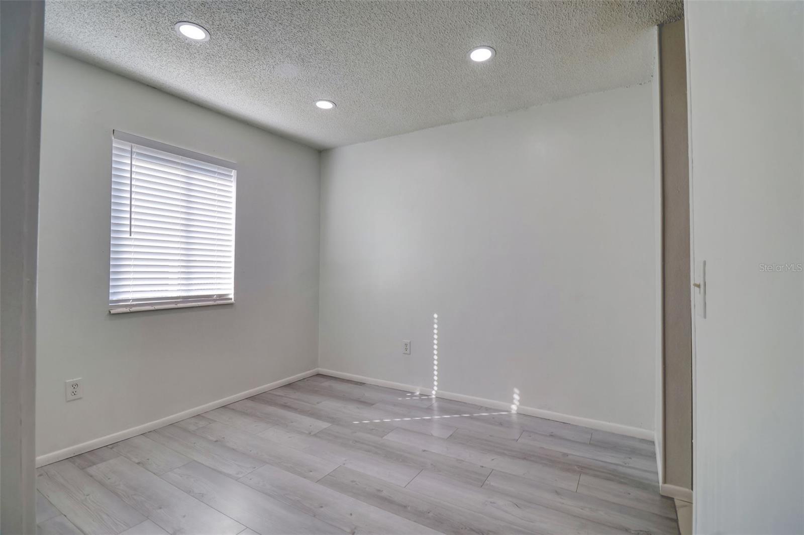 Image 12 of 30 For 4004 Cortez Drive D