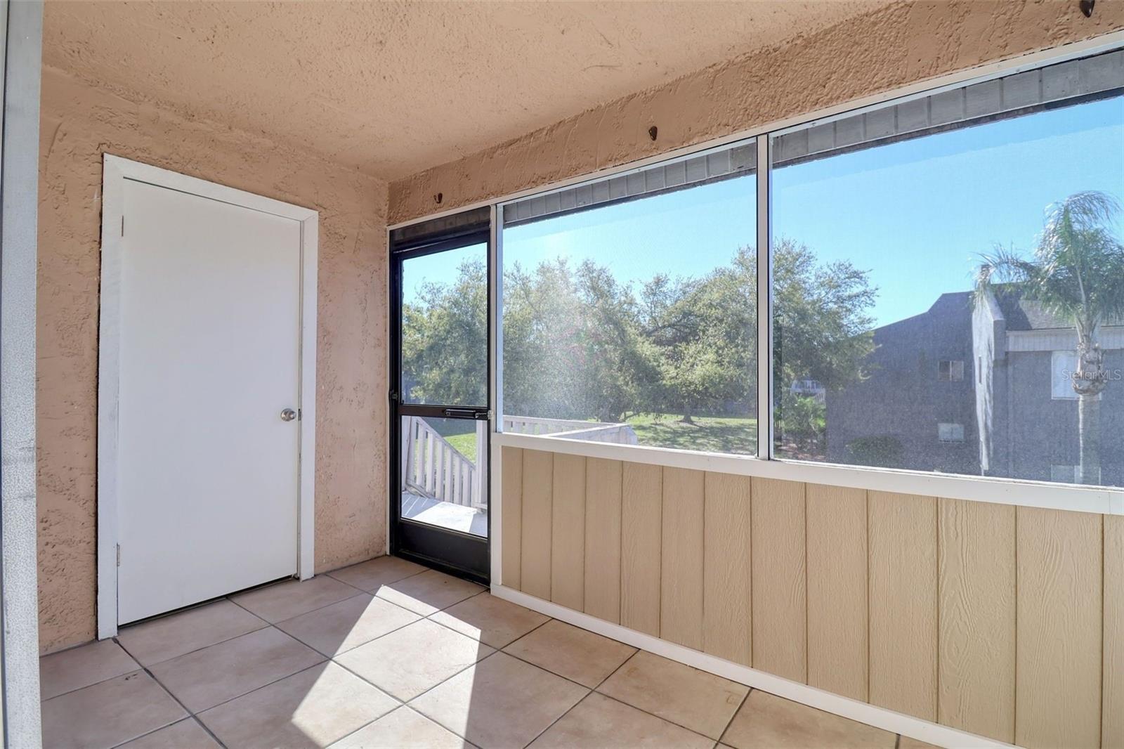 Image 15 of 30 For 4004 Cortez Drive D