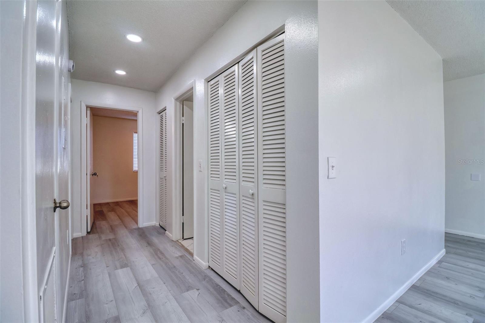 Image 7 of 30 For 4004 Cortez Drive D