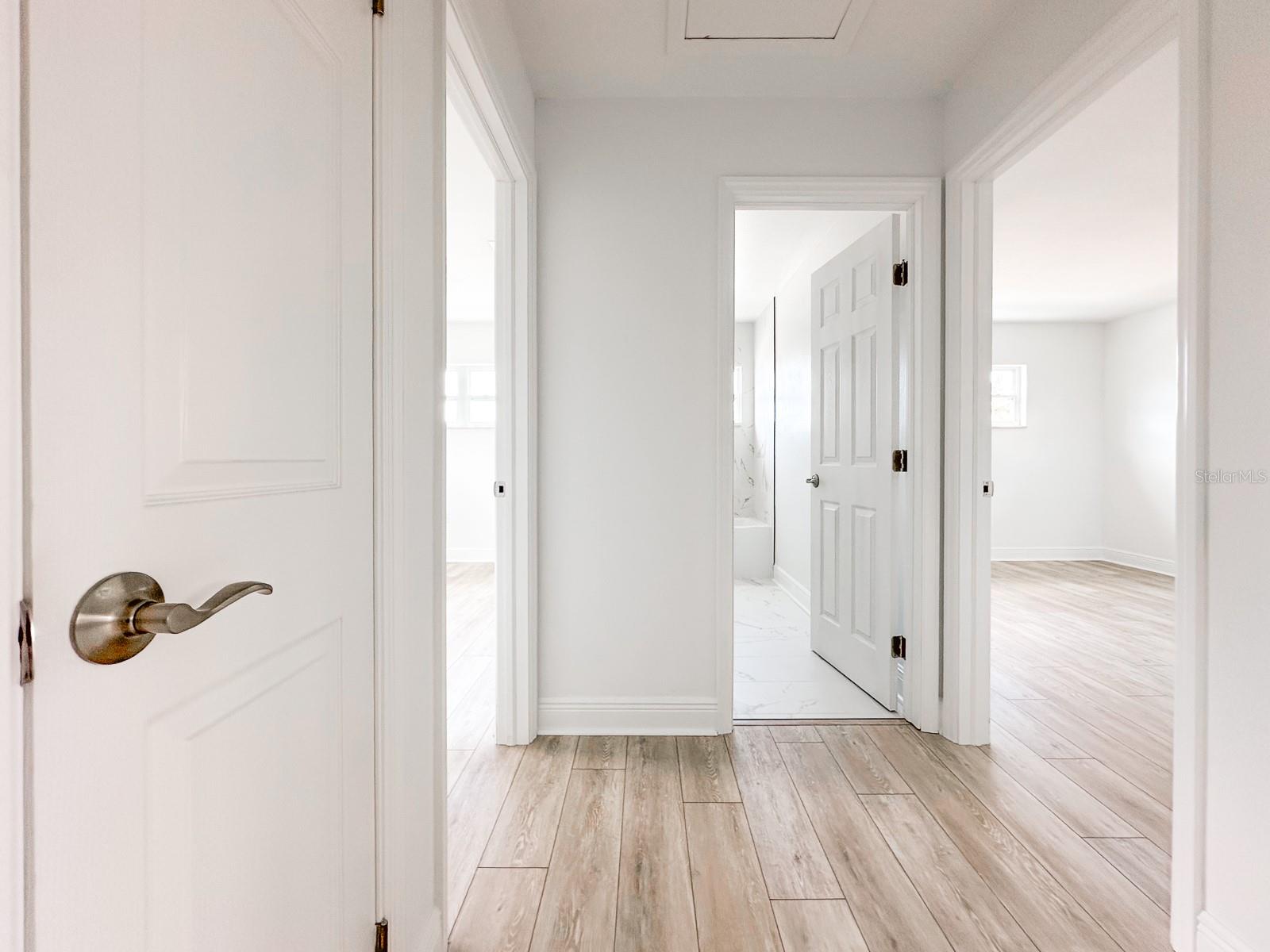 Image 21 of 69 For 11295 1st Street E