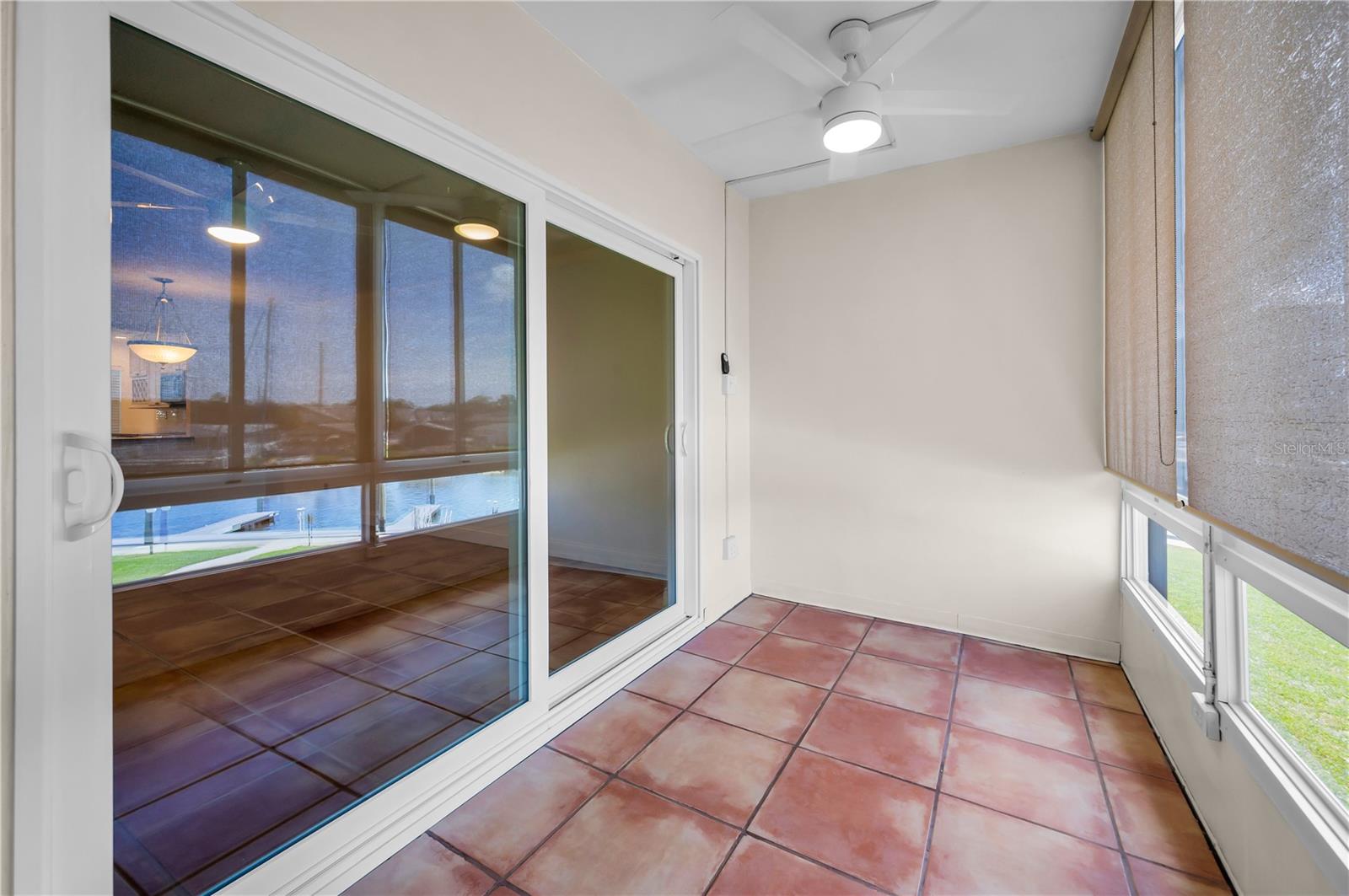 Image 20 of 77 For 5157 Silent Loop 206