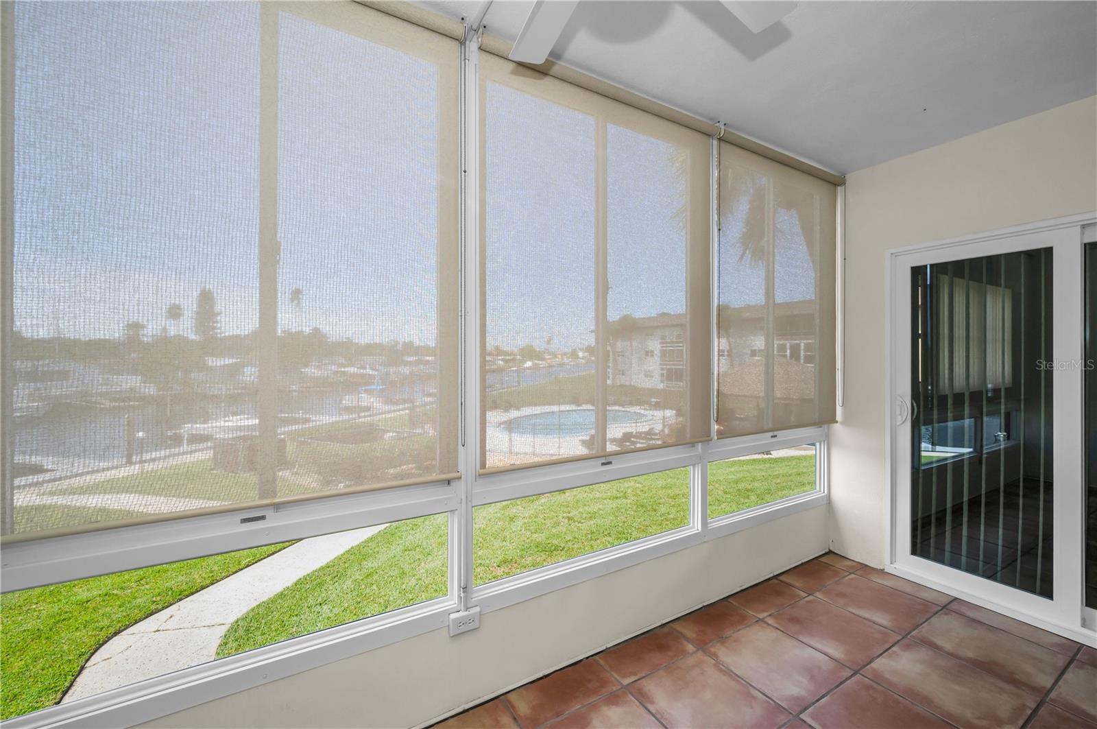 Image 3 of 77 For 5157 Silent Loop 206