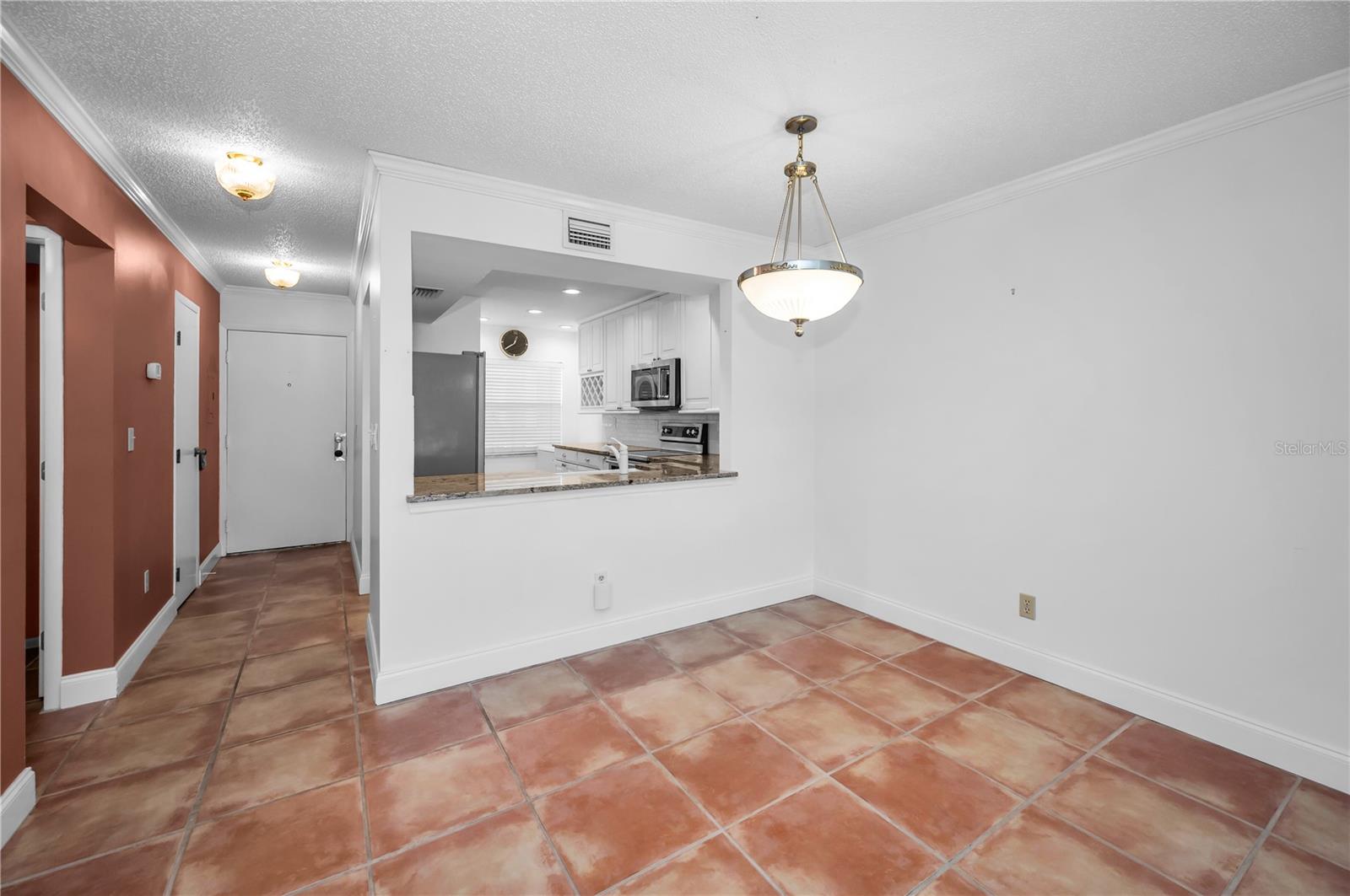 Image 34 of 77 For 5157 Silent Loop 206