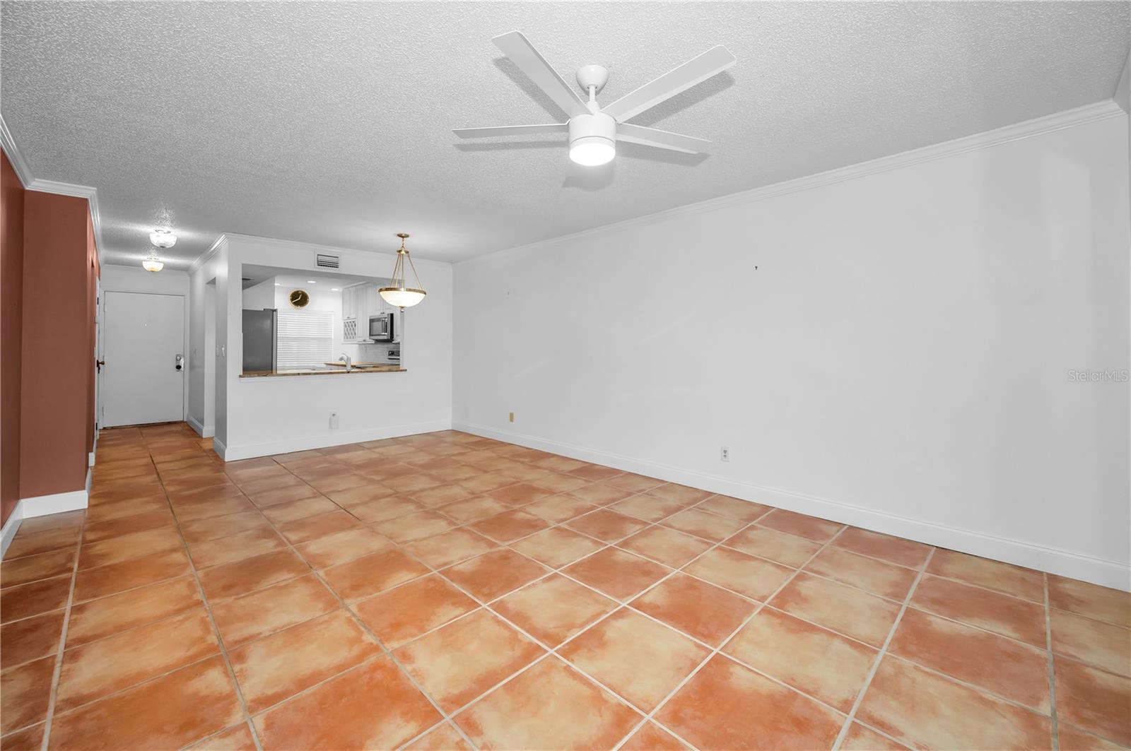 Image 48 of 77 For 5157 Silent Loop 206