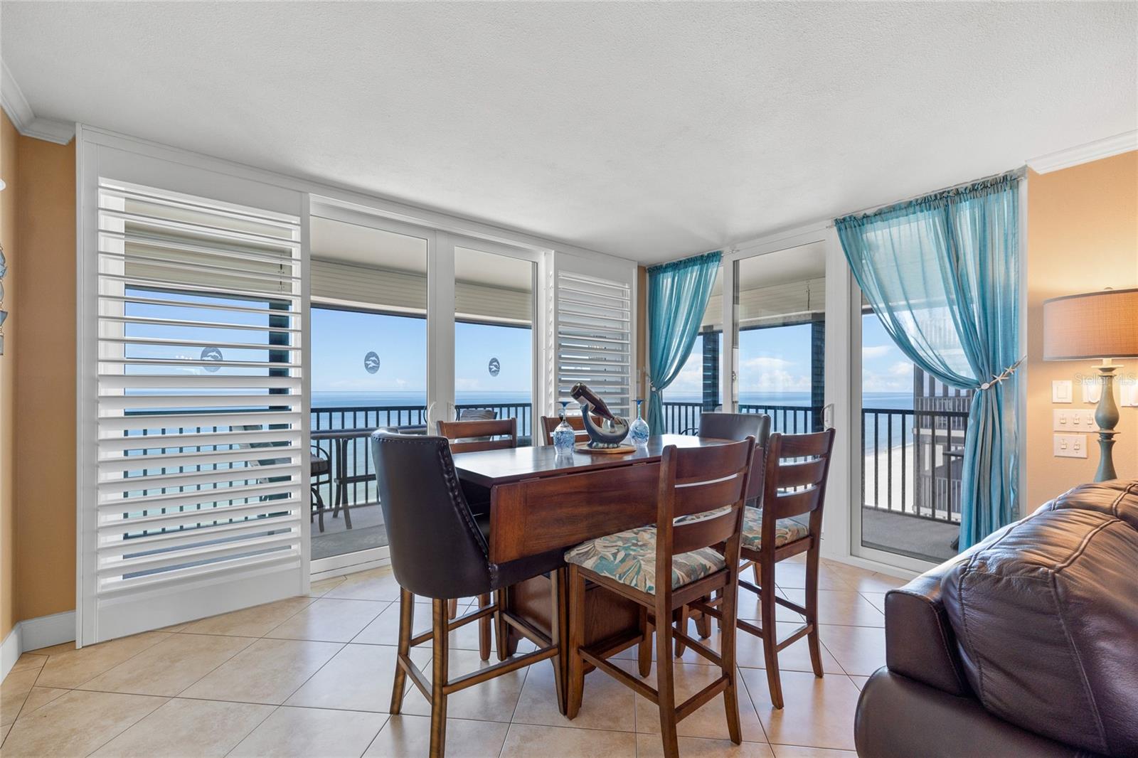 Image 19 of 37 For 15400 Gulf Boulevard 502