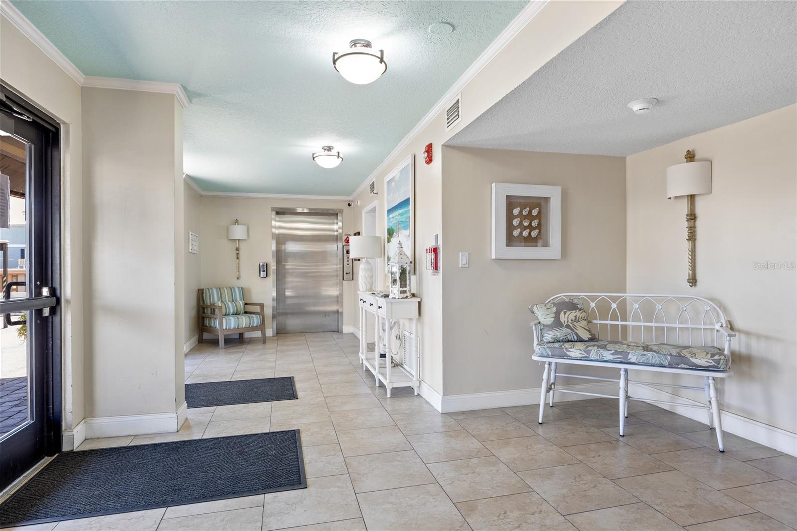 Image 34 of 37 For 15400 Gulf Boulevard 502