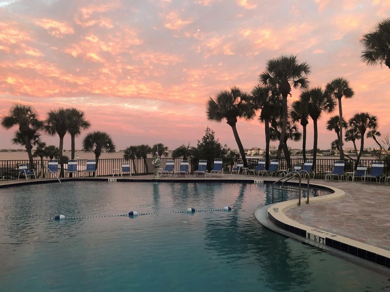 Image 12 of 53 For 100 Bluff View Drive 411a