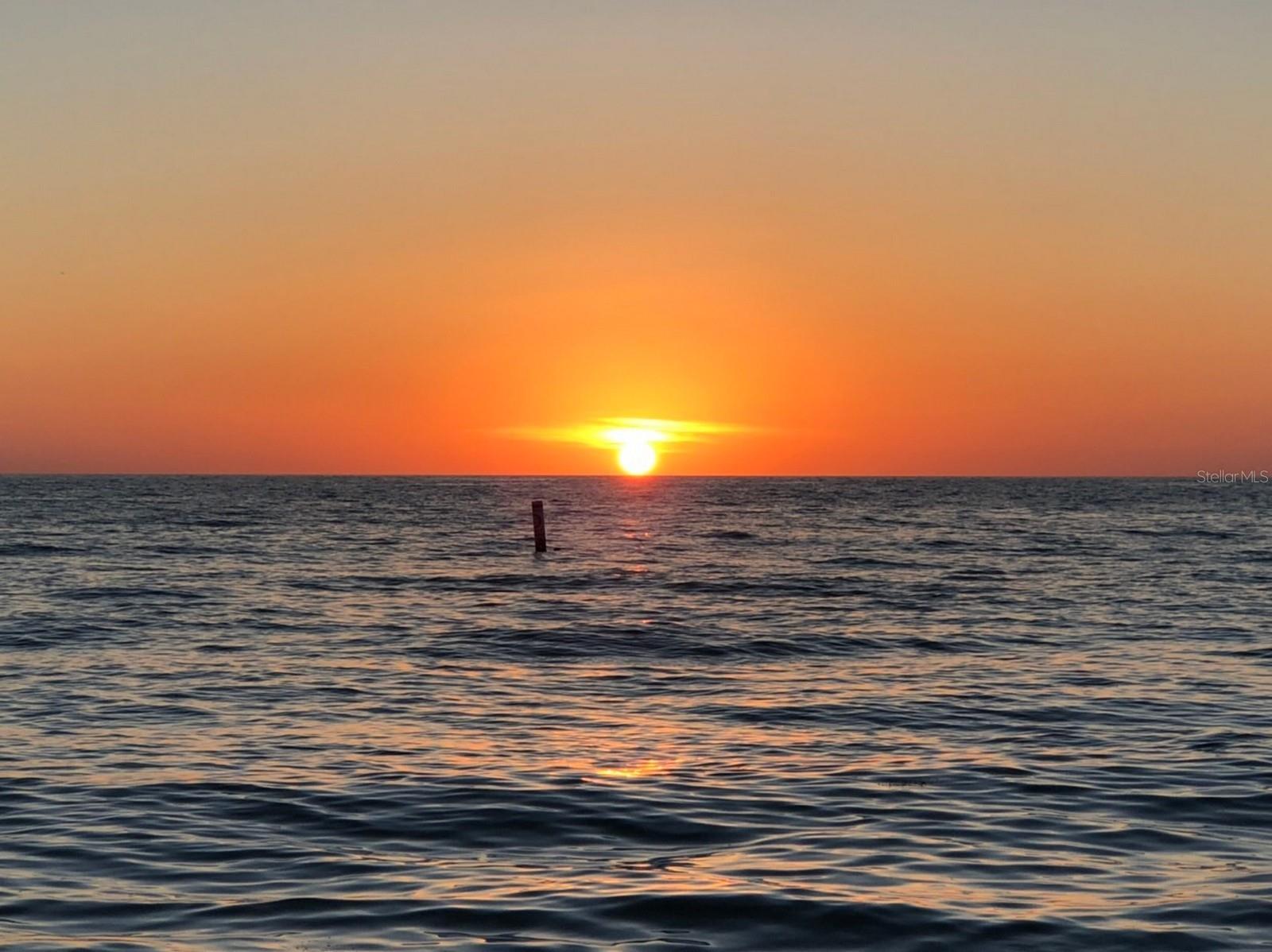 Image 32 of 53 For 100 Bluff View Drive 411a