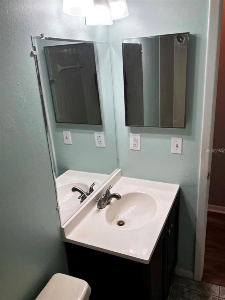 Image 10 of 25 For 10722 Crowngate Lane