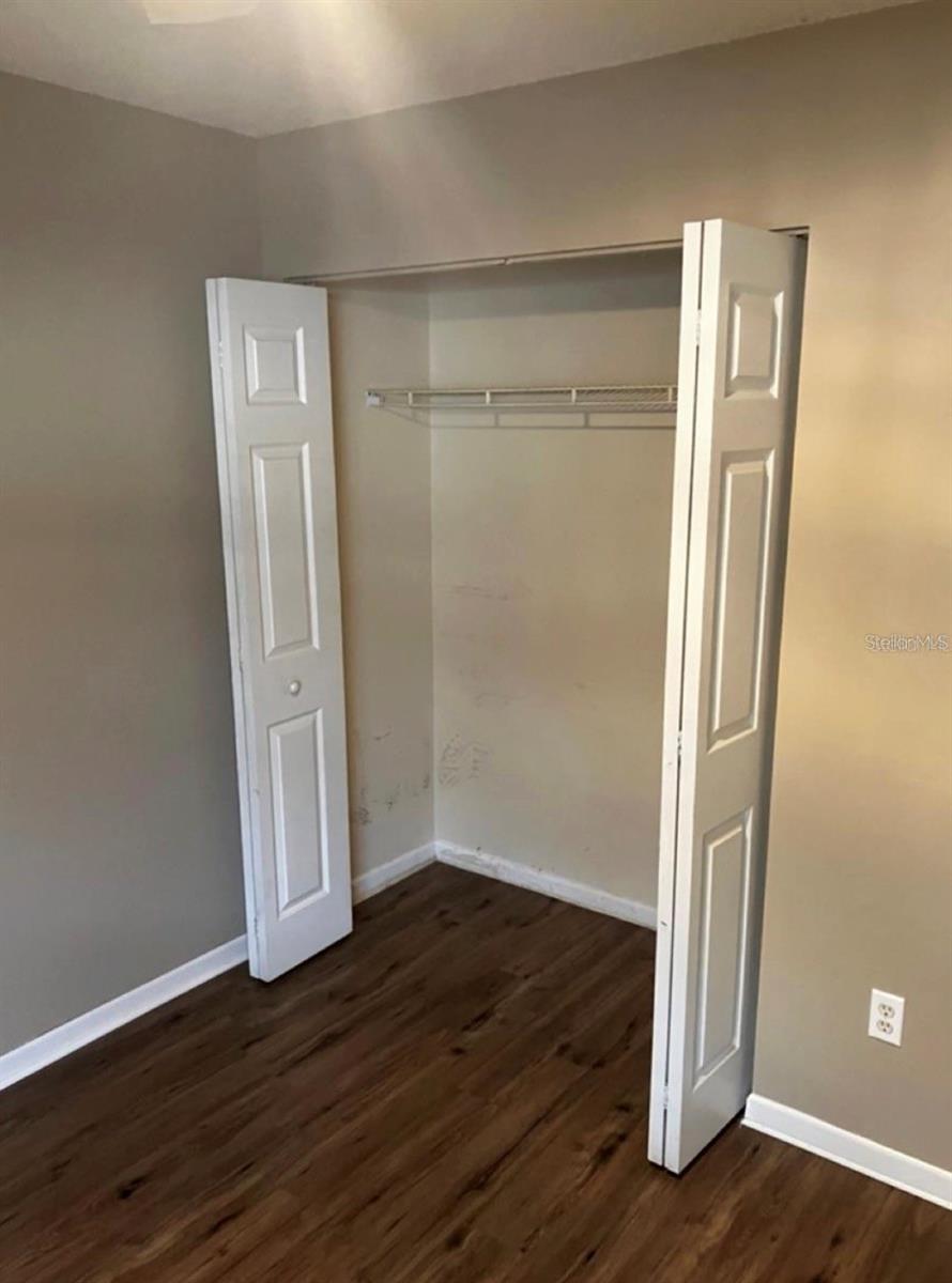 Image 18 of 25 For 10722 Crowngate Lane