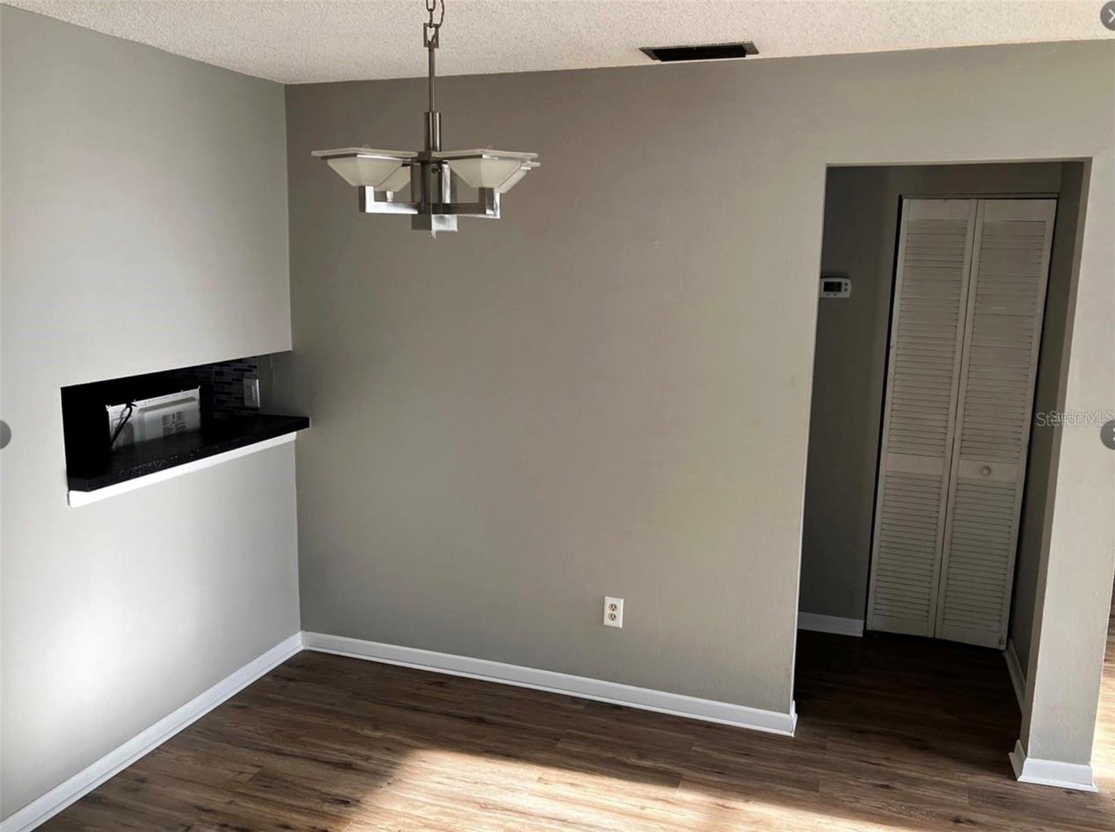 Image 2 of 25 For 10722 Crowngate Lane