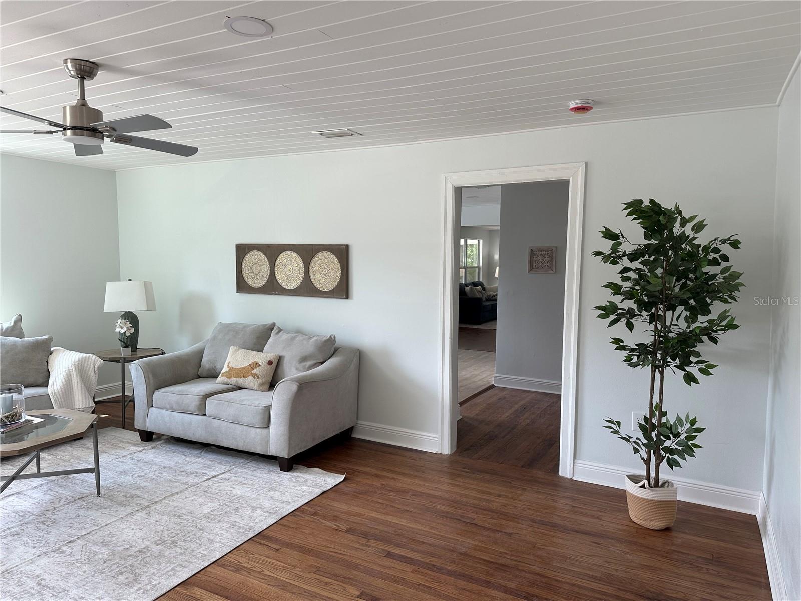 Image 3 of 21 For 1006 Lambright Street