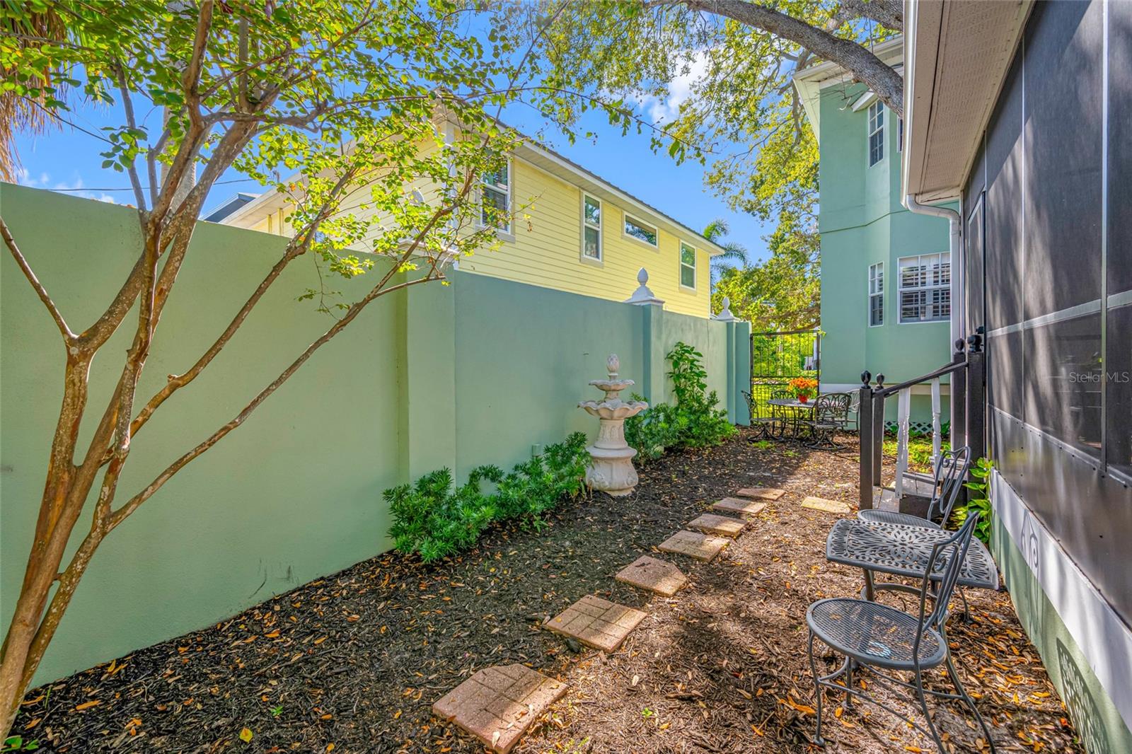 Image 63 of 71 For 119 Adalia Avenue