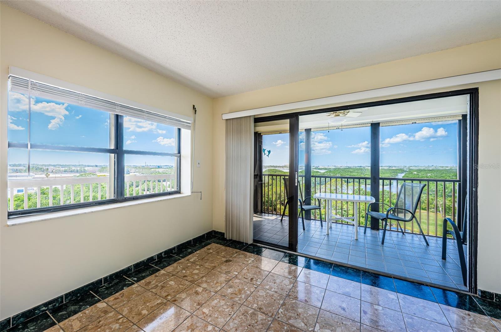 Image 17 of 57 For 5400 Park Street 600