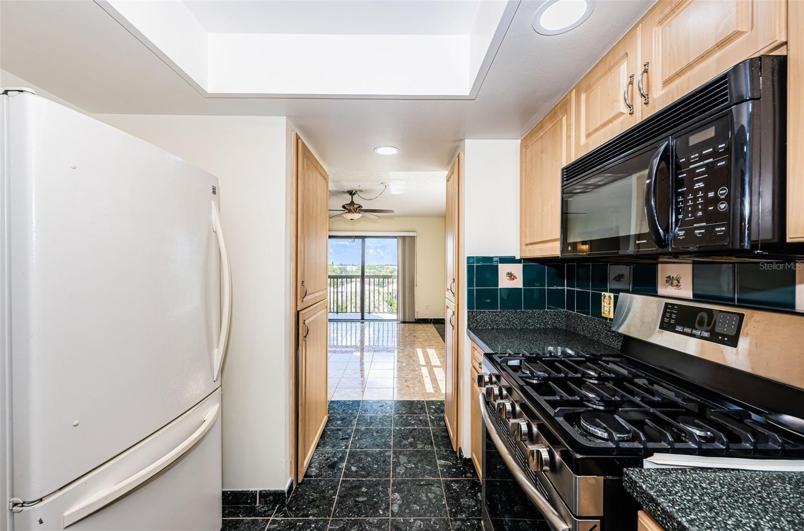 Image 30 of 57 For 5400 Park Street 600