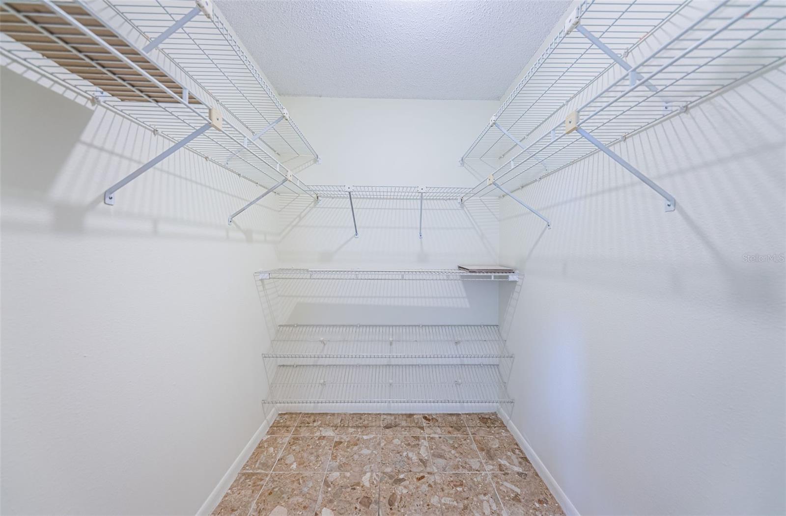 Image 41 of 57 For 5400 Park Street 600