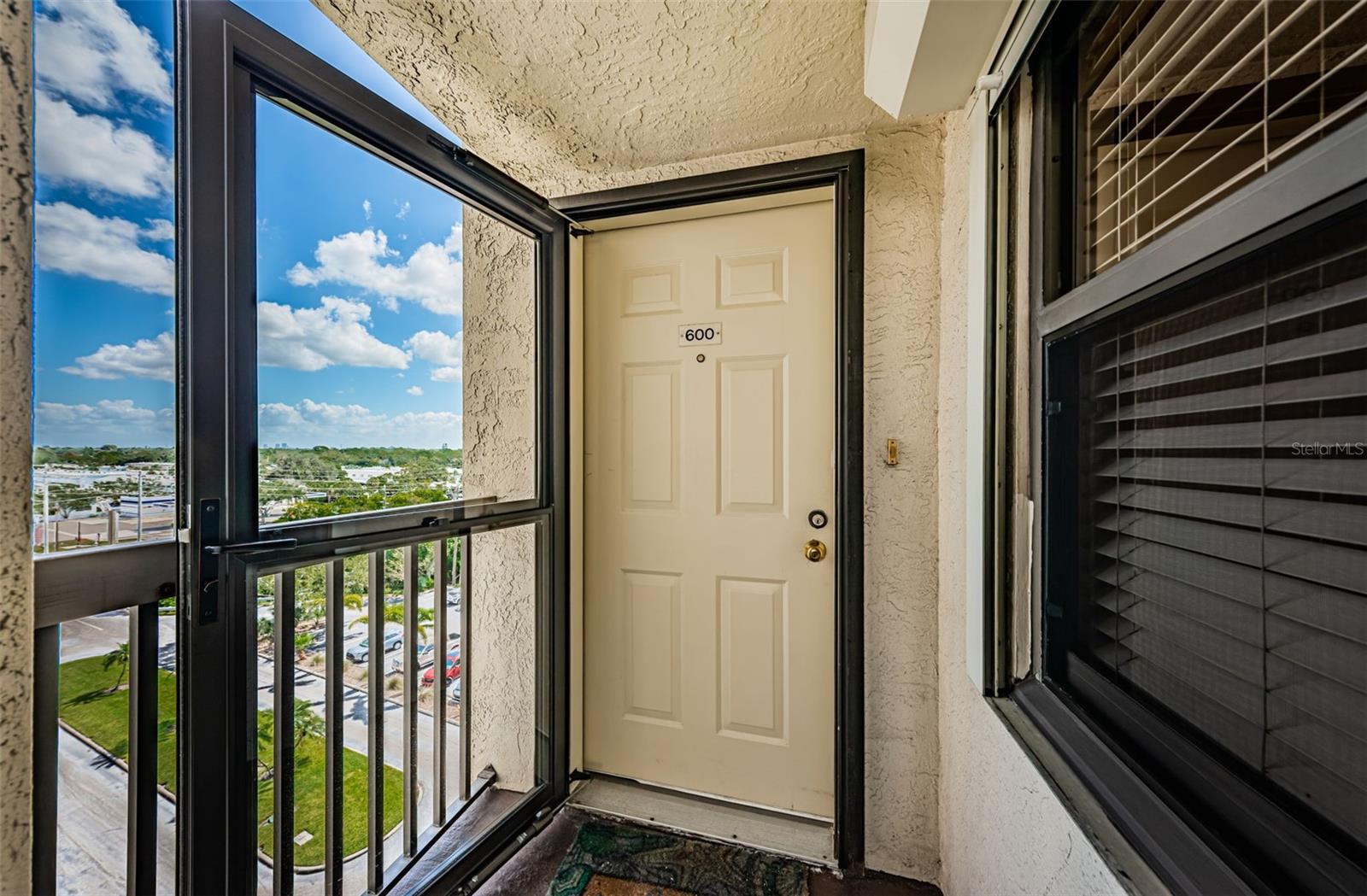 Image 7 of 57 For 5400 Park Street 600