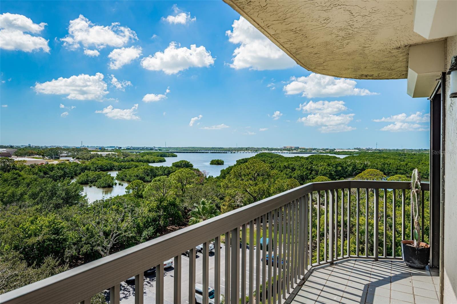 Image 8 of 57 For 5400 Park Street 600