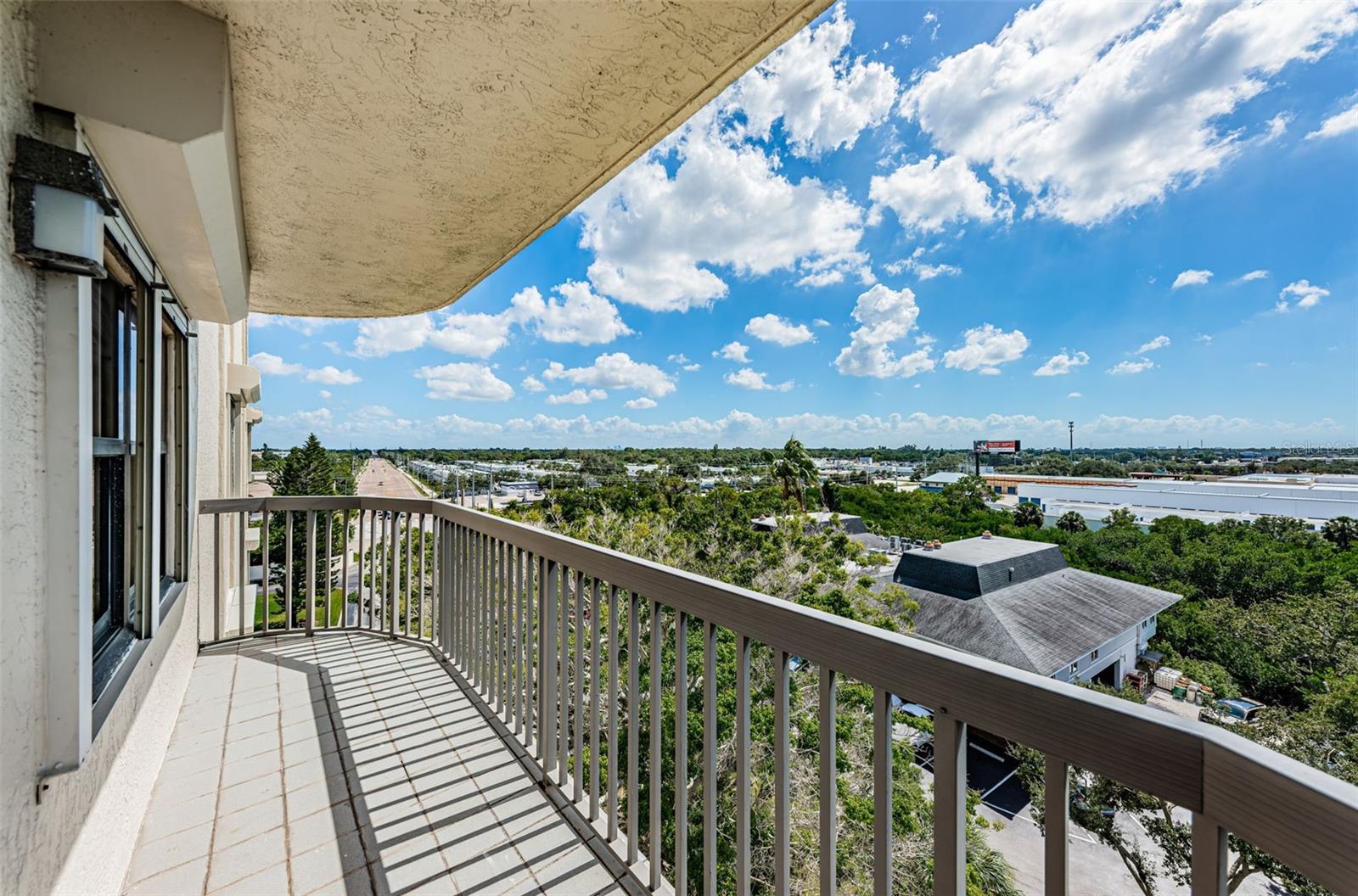 Image 9 of 57 For 5400 Park Street 600